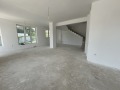 Продава КЪЩА, град Варна, м-т Горна Трака • 450000 € • 68274906 — Holmes.bg
