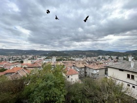 3 sovrum Akacija, Veliko Tarnovo 1