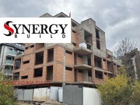 3 dormitoare Manastirsci livadi, Sofia