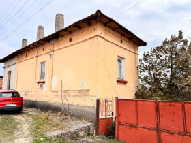 Casa Todoriciene, regiunea Lovech 1