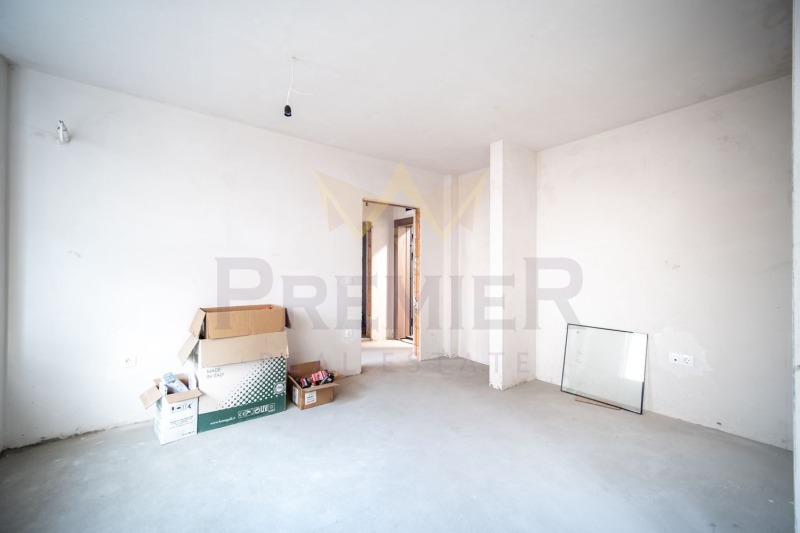 Продава 2-СТАЕН, гр. Варна, Лятно кино Тракия, снимка 2 - Апартаменти - 53427489