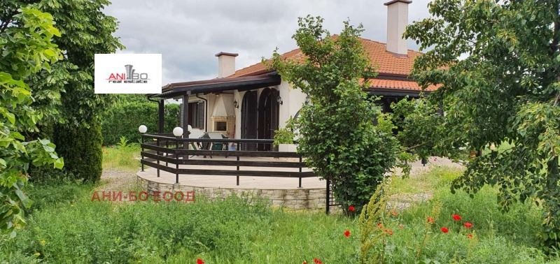 Продава КЪЩА, с. Свети Никола, област Добрич, снимка 4 - Къщи - 54792994