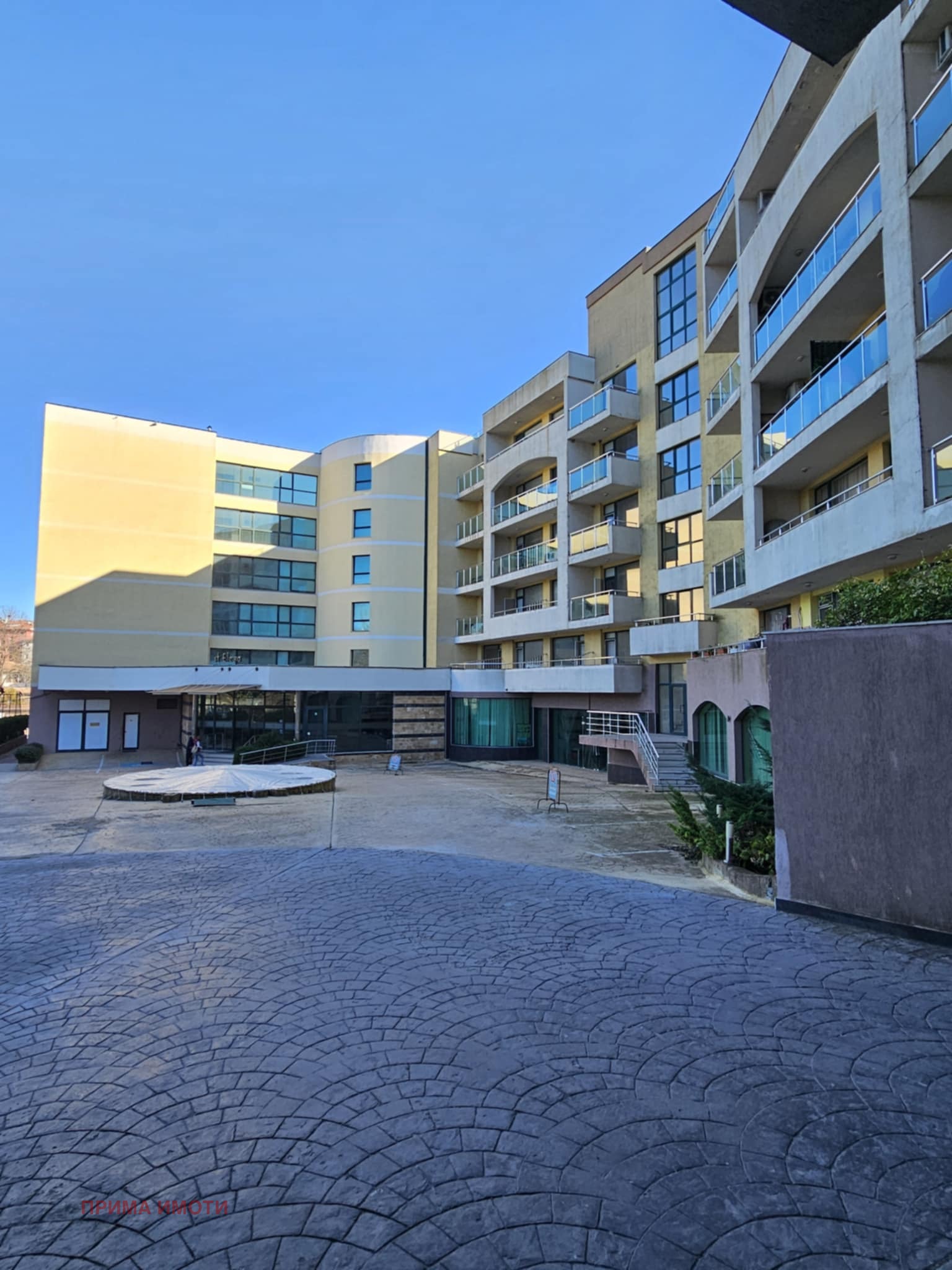 Продава 2-СТАЕН, гр. Варна, к.к. Св.Св. Константин и Елена, снимка 13 - Апартаменти - 53701903