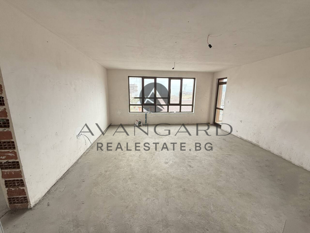 Продава 3-СТАЕН, гр. Пловдив, Остромила, снимка 2 - Апартаменти - 54105911