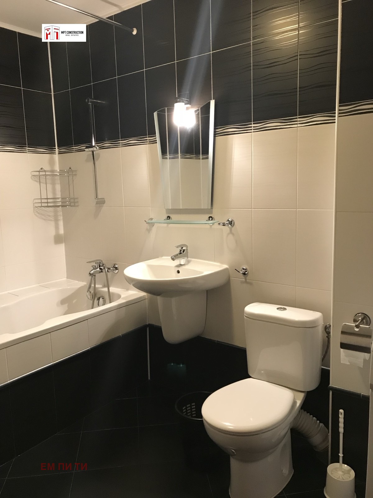 Продава 3-СТАЕН, гр. Пловдив, Кючук Париж, снимка 16 - Апартаменти - 56001688