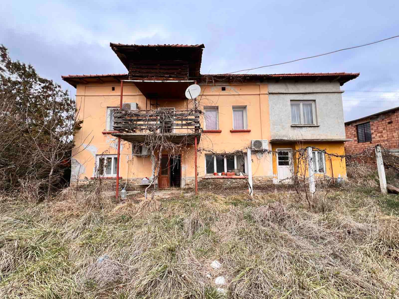 Продава КЪЩА, с. Тодоричене, област Ловеч, снимка 2 - Къщи - 54141716
