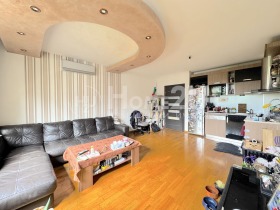 2 sypialnie Witosza, Sofia 1