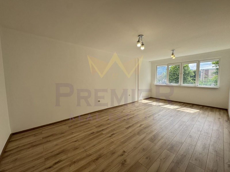 En venta  1 dormitorio Sofia , Krasna polyana 3 , 71 metros cuadrados | 39186970