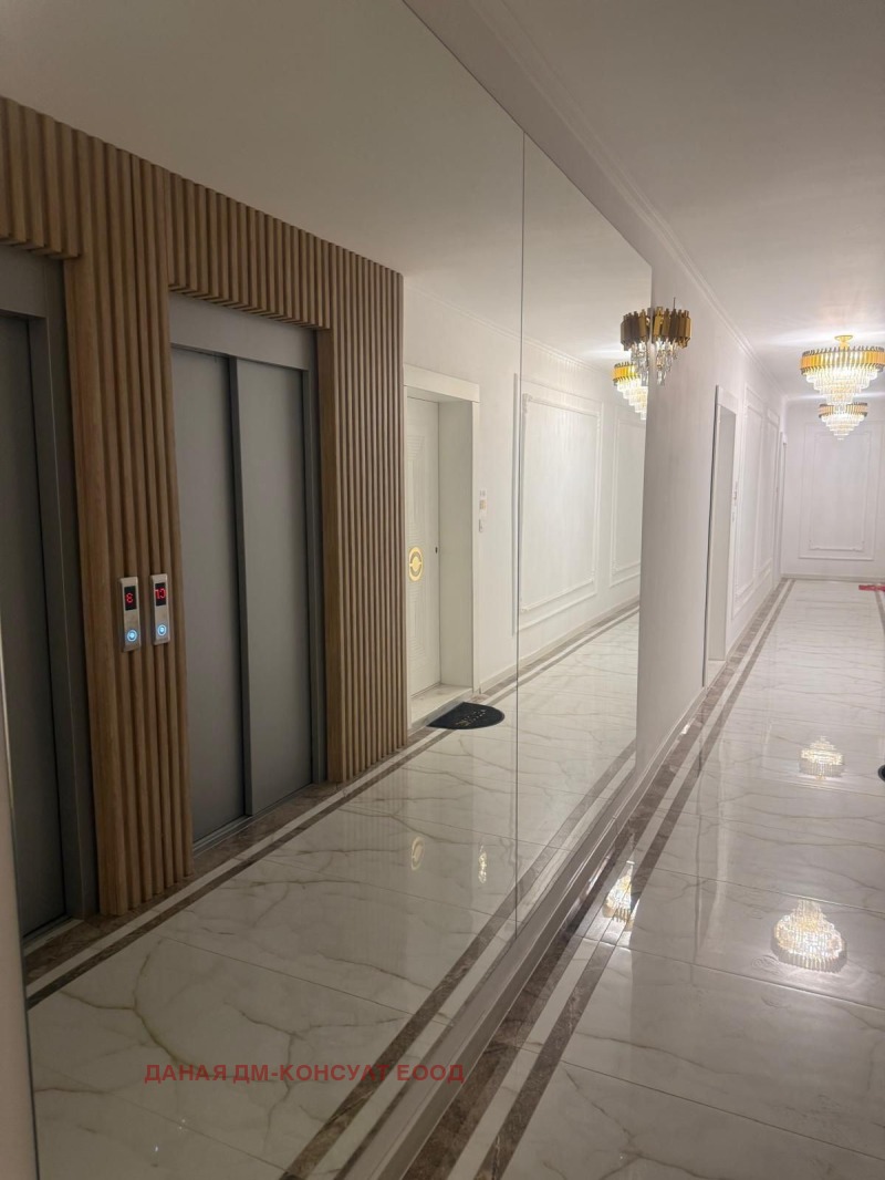 Продава 3-СТАЕН, гр. Шумен, Боян Българанов 1, снимка 14 - Апартаменти - 53185739