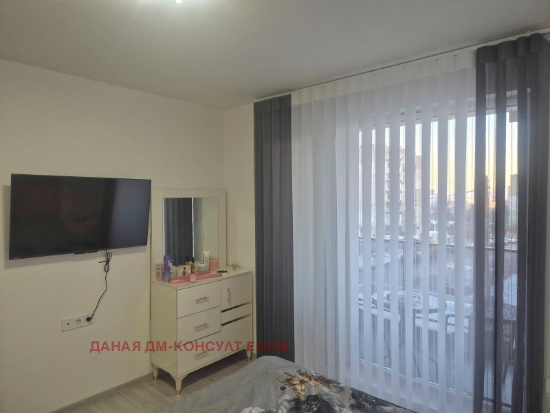 Продава 3-СТАЕН, гр. Шумен, Боян Българанов 1, снимка 9 - Апартаменти - 53185739