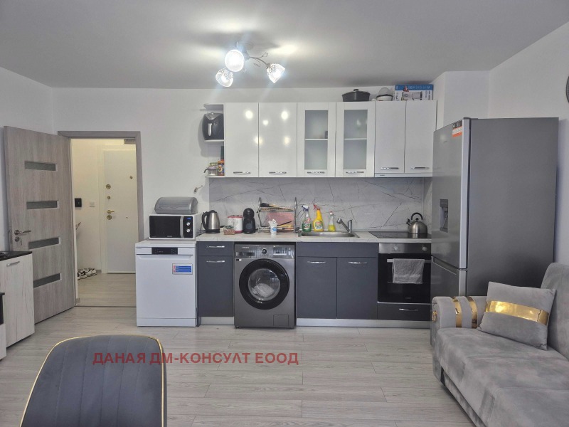 Продава 3-СТАЕН, гр. Шумен, Боян Българанов 1