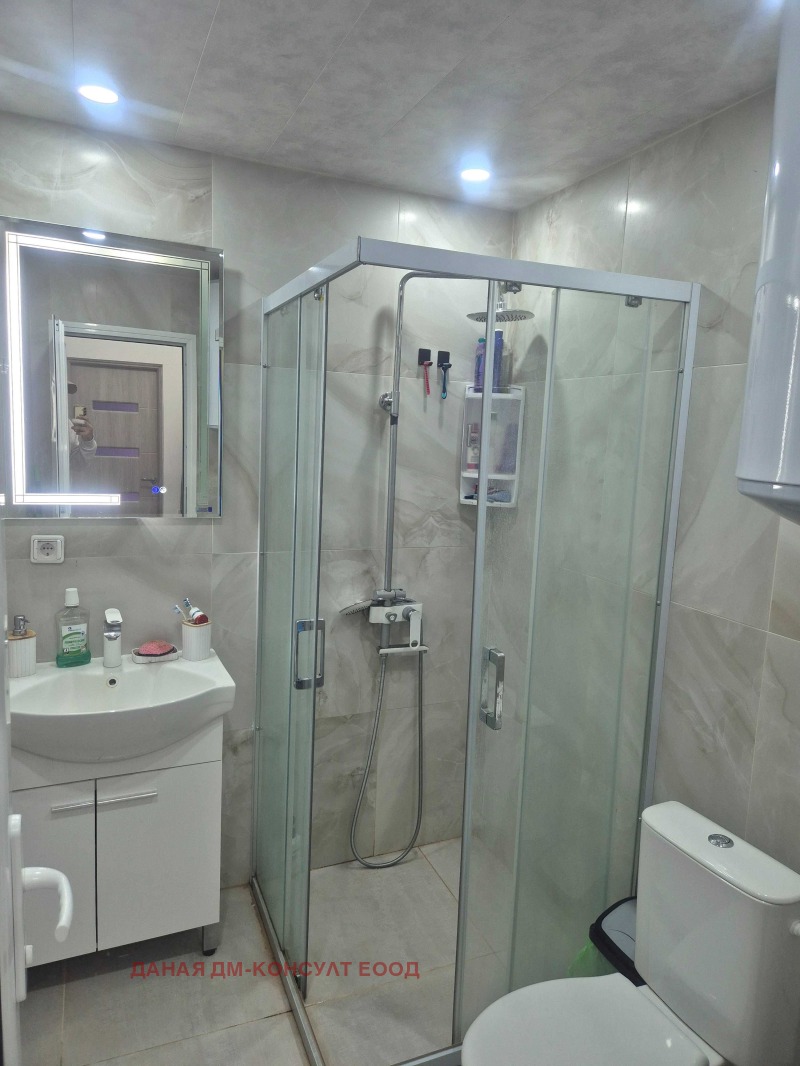 Продава 3-СТАЕН, гр. Шумен, Боян Българанов 1, снимка 13 - Апартаменти - 53185739