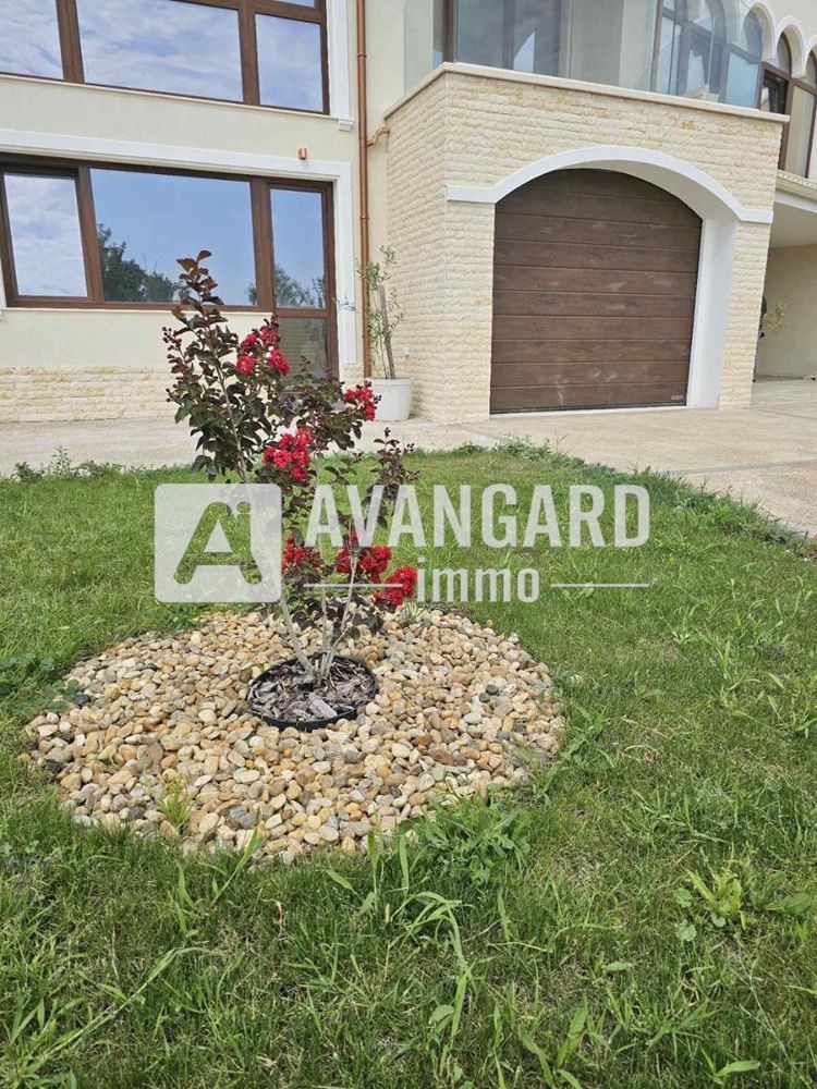 Продава КЪЩА, гр. Варна, к.к. Слънчев ден в Къщи в гр. Варна ...