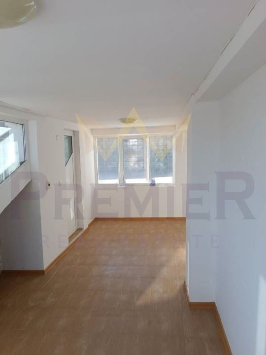 Satılık  Ev bölge Varna , Nikolaevka , 188 metrekare | 52522243 - görüntü [5]