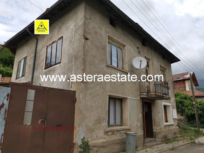 Продава КЪЩА, гр. Рила, област Кюстендил, снимка 2 - Къщи - 54707470