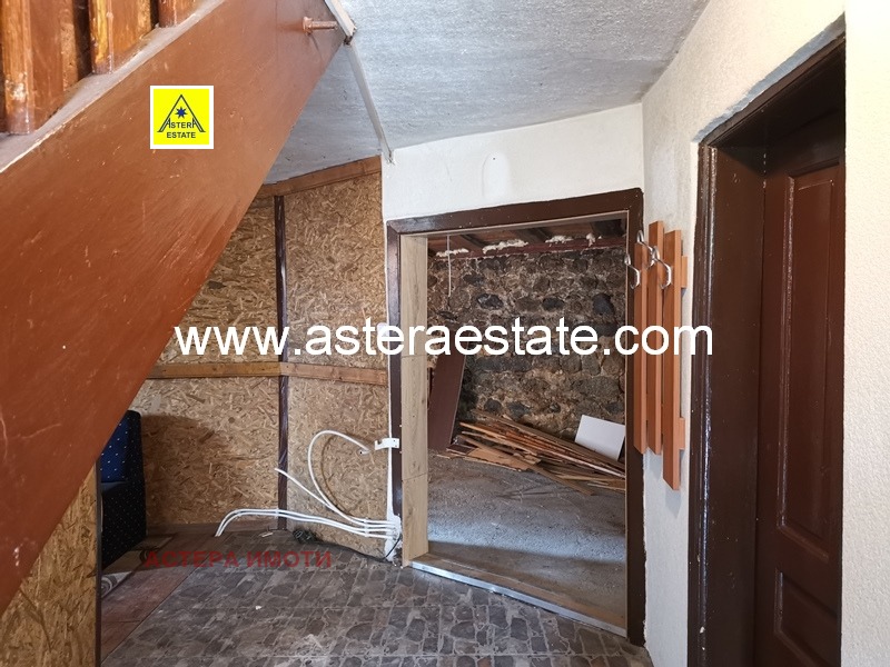 Продава КЪЩА, гр. Рила, област Кюстендил, снимка 7 - Къщи - 54707470