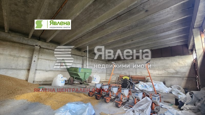 Продава СКЛАД, с. Алдомировци, област София област, снимка 4 - Складове - 48105839