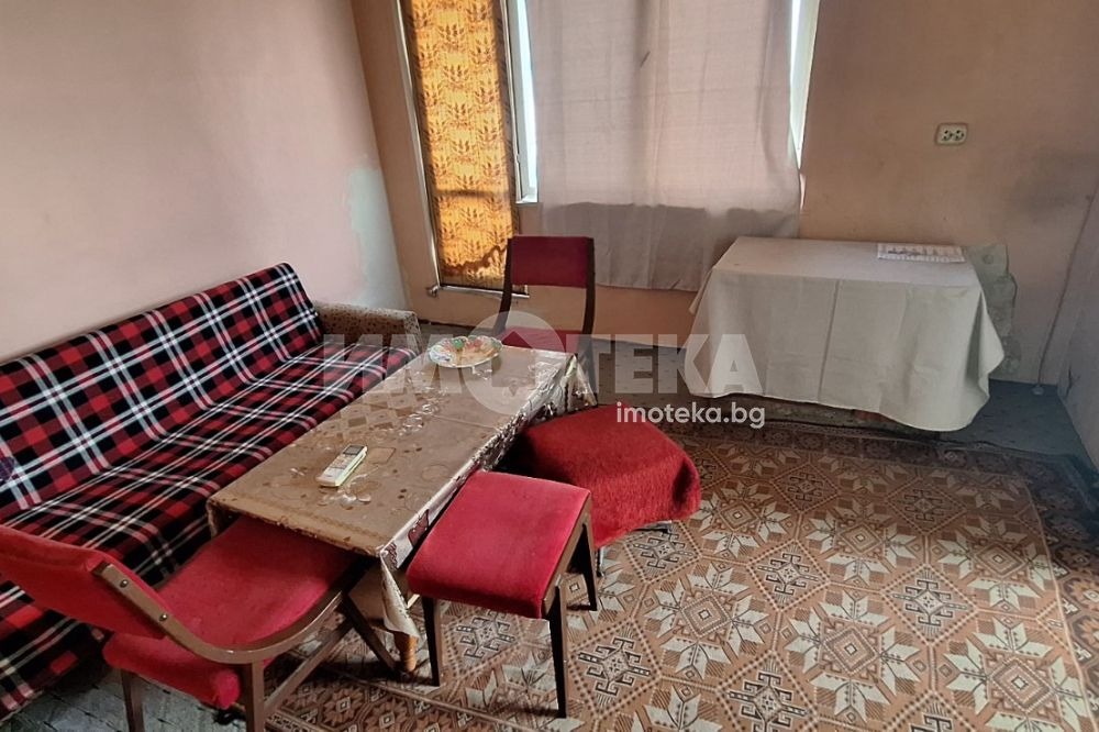 Продава КЪЩА, гр. Белослав, област Варна, снимка 12 - Къщи - 54126359