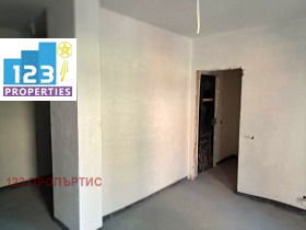 1 chambre Slaviya, Sofia 8