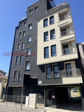 1 quarto Asparuhovo, Varna