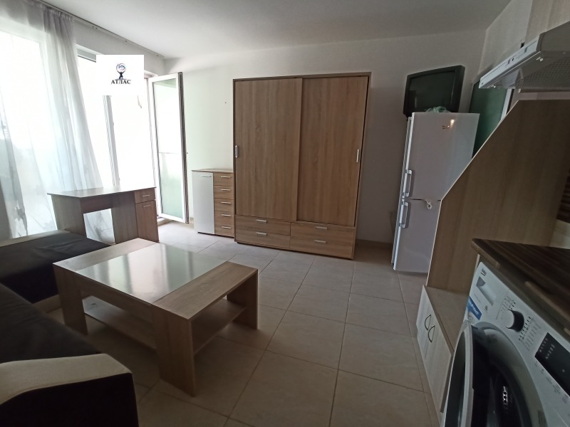 Till salu  Studio Burgas , Meden rudnik - zona A , 53 kvm | 45164939 - bild [2]