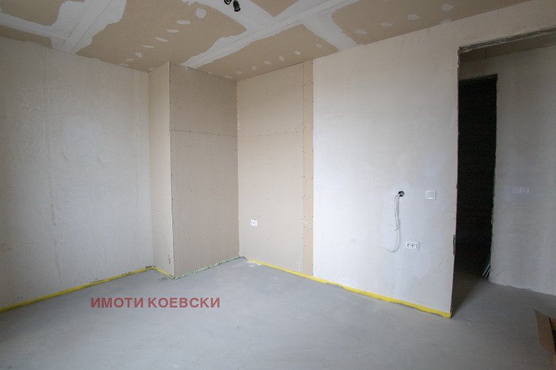 Продава 2-СТАЕН, гр. София, Хладилника, снимка 2 - Aпартаменти - 49165858