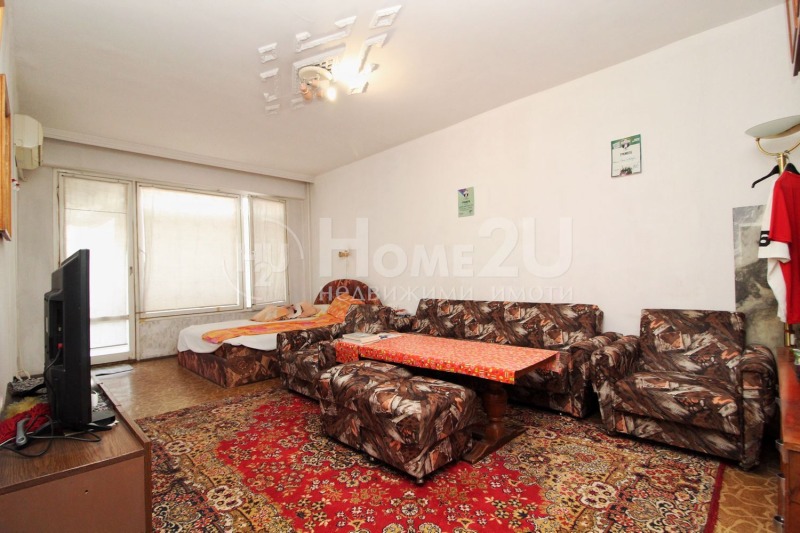 Продава  2-стаен град Пловдив , Кючук Париж , 66 кв.м | 81012502