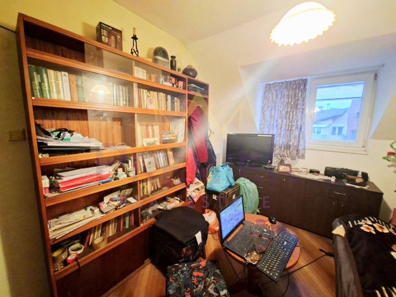 Продава 3-СТАЕН, гр. Варна, Лятно кино Тракия, снимка 4 - Апартаменти - 53590410