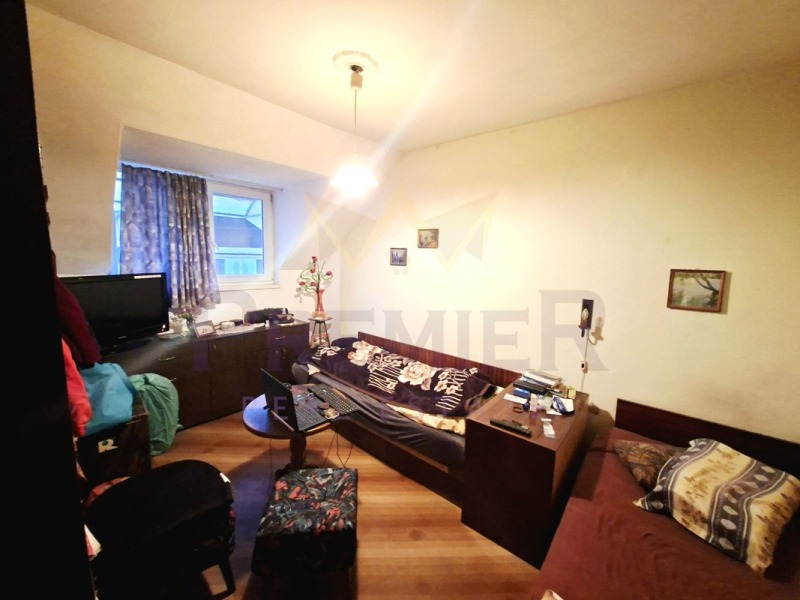 Продава 3-СТАЕН, гр. Варна, Лятно кино Тракия, снимка 3 - Апартаменти - 53590410