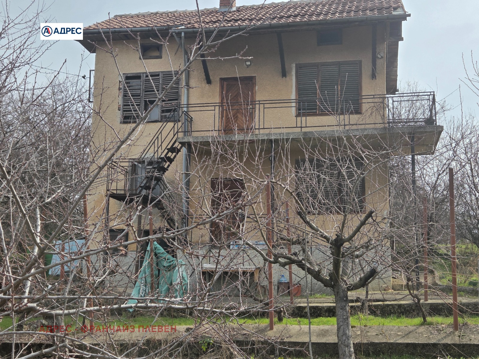 Продава КЪЩА, гр. Враца, Студентски град