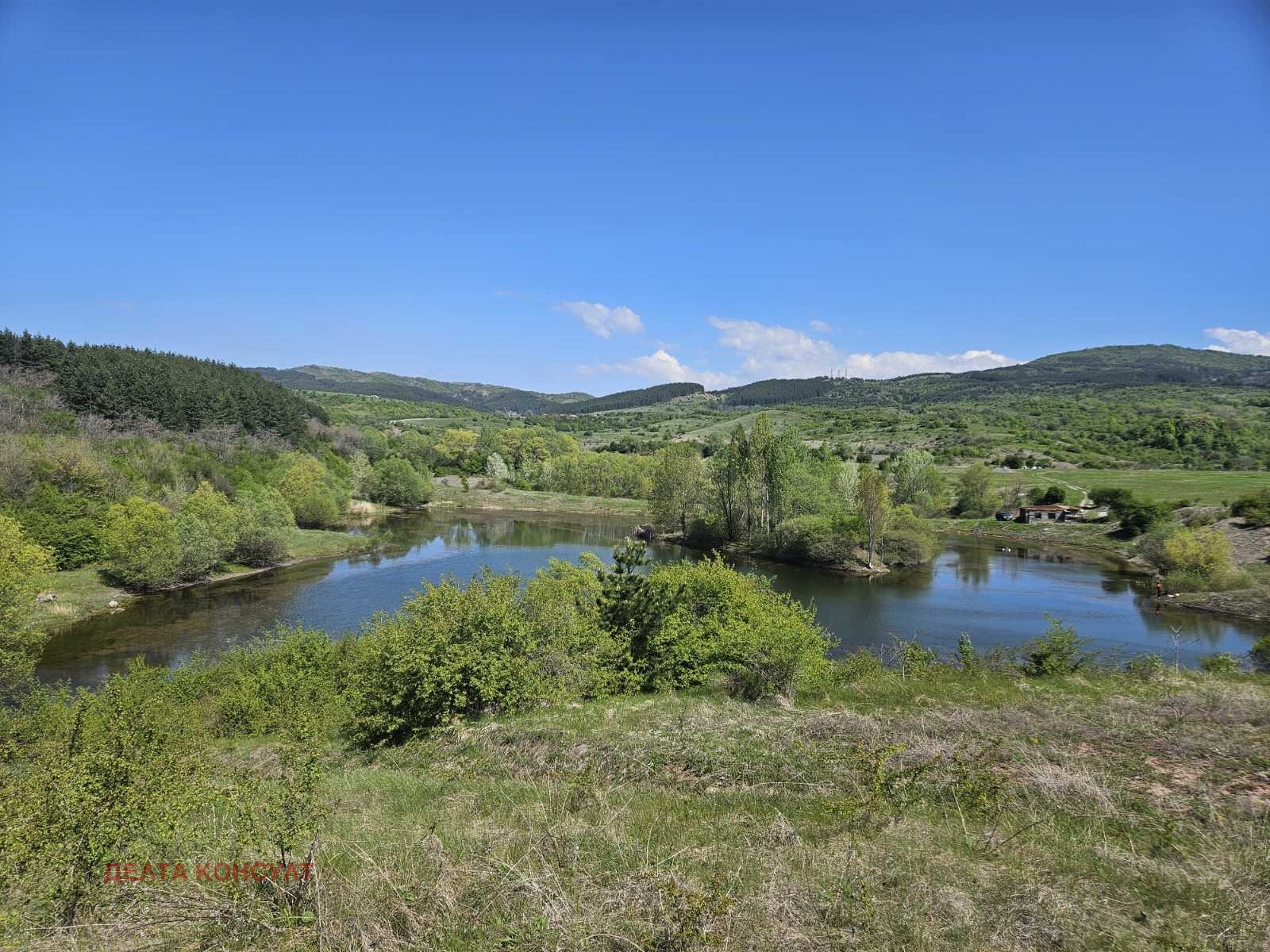 Продава ПАРЦЕЛ, с. Люлин, област Перник, снимка 2 - Парцели - 52220357