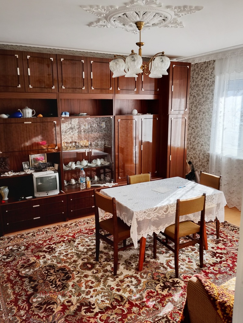 Продава  3-стаен град Добрич , Йовково , 82 кв.м | 82375488 - изображение [2]