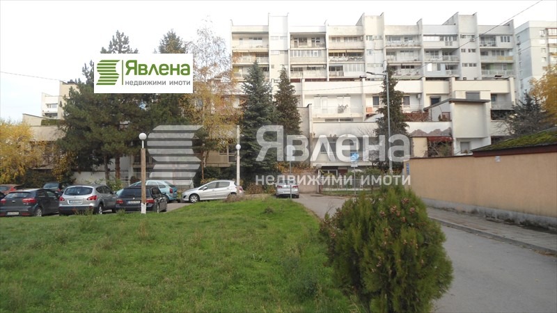 Продава МНОГОСТАЕН, гр. София, Гоце Делчев, снимка 2 - Апартаменти - 52960256
