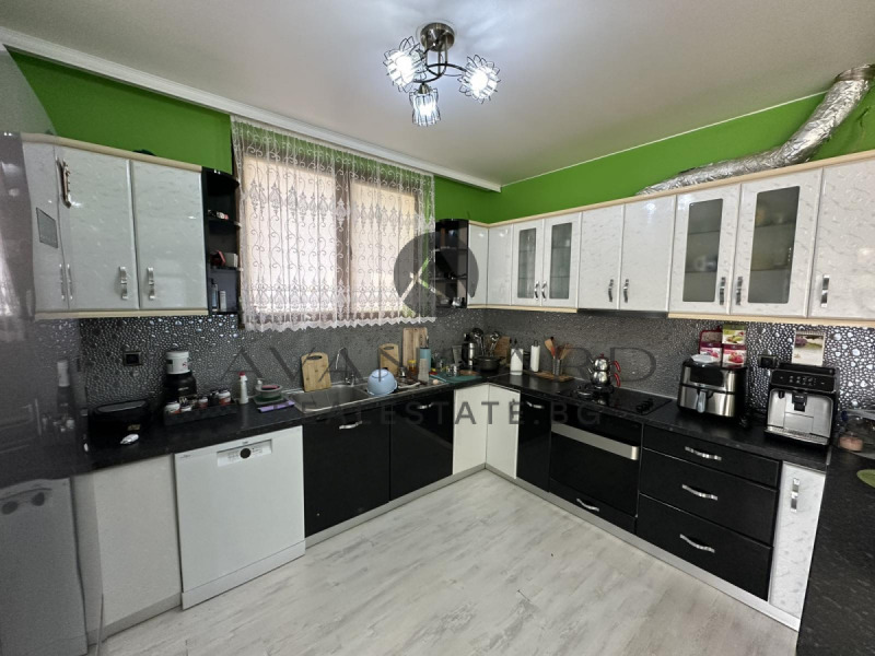 Til salgs  Hus region Plovdiv , Benkovski , 244 kvm | 74728039 - bilde [5]