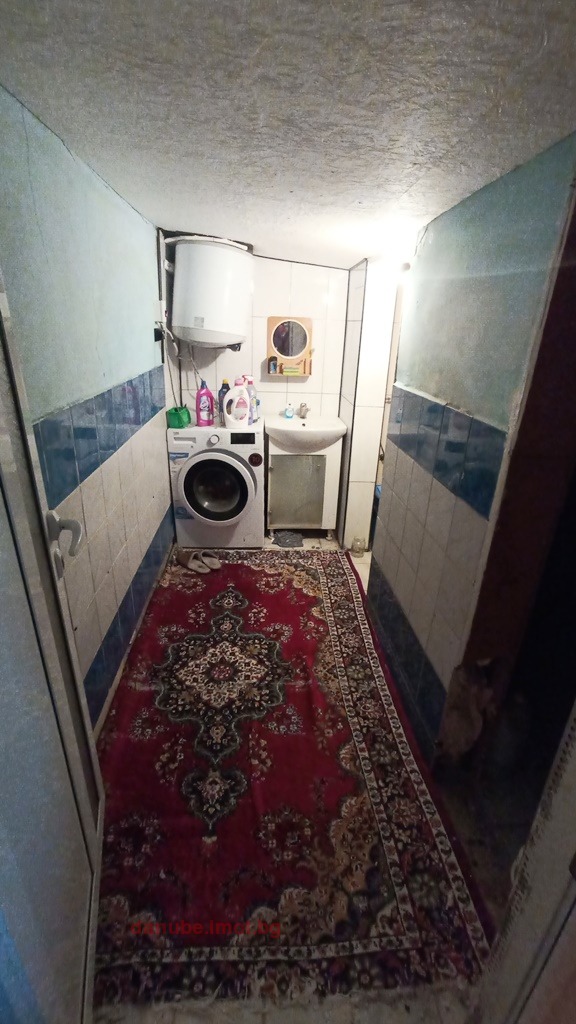 Продава КЪЩА, гр. Русе, Родина 2, снимка 11 - Къщи - 54147359