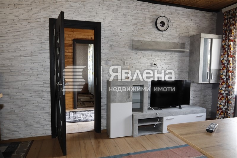 Продава КЪЩА, с. Свежен, област Пловдив, снимка 6 - Къщи - 55712821