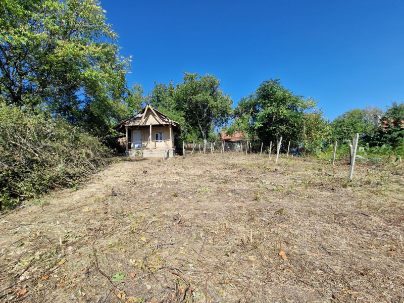 Продава  Парцел град Русе , в.з. Липака , 445 кв.м | 12670710
