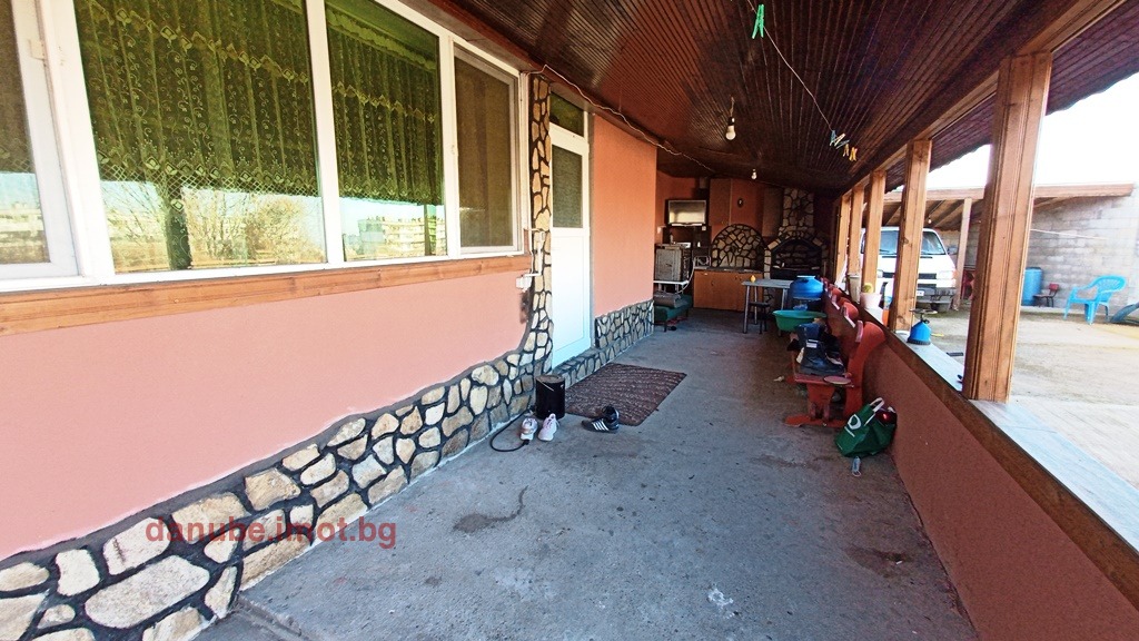 Продава КЪЩА, гр. Русе, Родина 2, снимка 14 - Къщи - 54147359