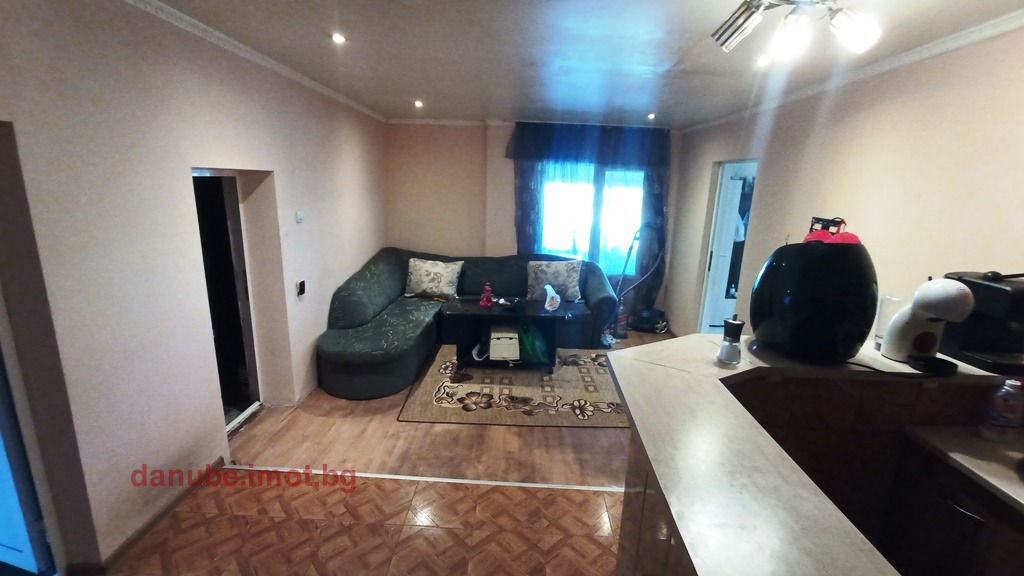 Продава КЪЩА, гр. Русе, Родина 2, снимка 7 - Къщи - 54147359