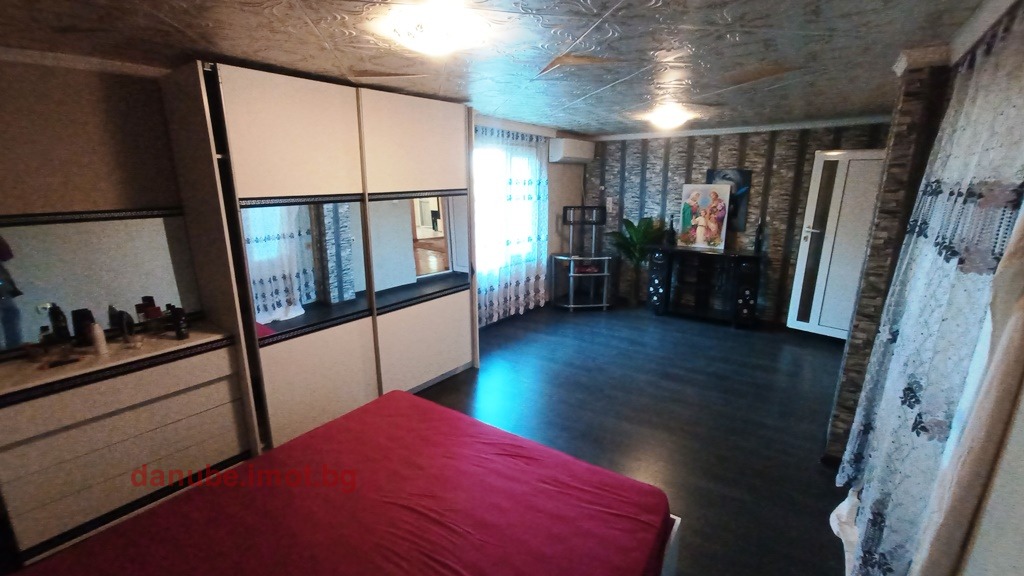 Продава КЪЩА, гр. Русе, Родина 2, снимка 10 - Къщи - 54147359