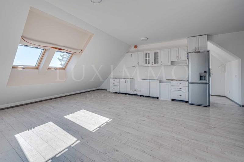 Продава МЕЗОНЕТ в град София, Изток - 119 кв.м / 520 000 € » 1 017 031.60 лв., ЛУКСИММО