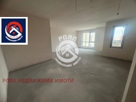 2 quartos Karchiiaka, Plovdiv 1