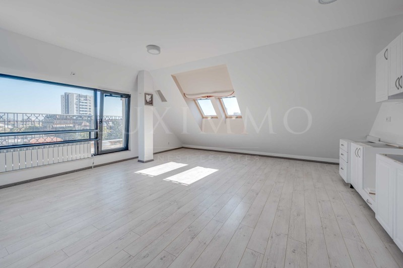 Eladó  Bérlakás Sofia , Iztok , 122 négyzetméter | 38317865 - kép [2]