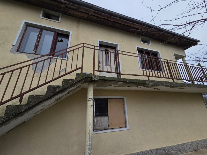 Продава КЪЩА, с. Стефаново, област Добрич, снимка 3 - Къщи - 52703049