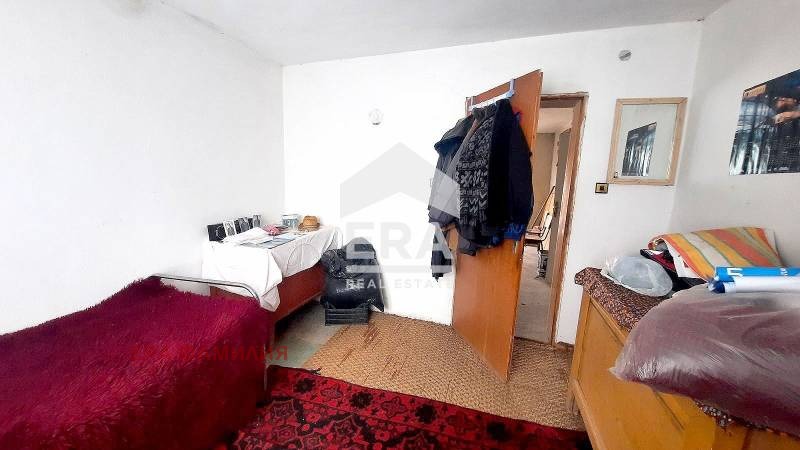 Продава КЪЩА, с. Чорул, област София област, снимка 8 - Къщи - 53888305