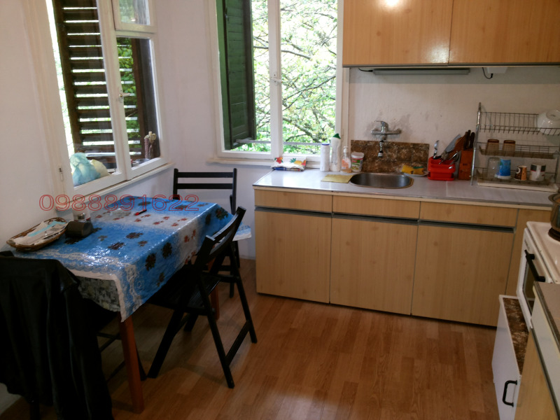 Продава ВИЛА, с. Лесковдол, област София област, снимка 10 - Вили - 52905744