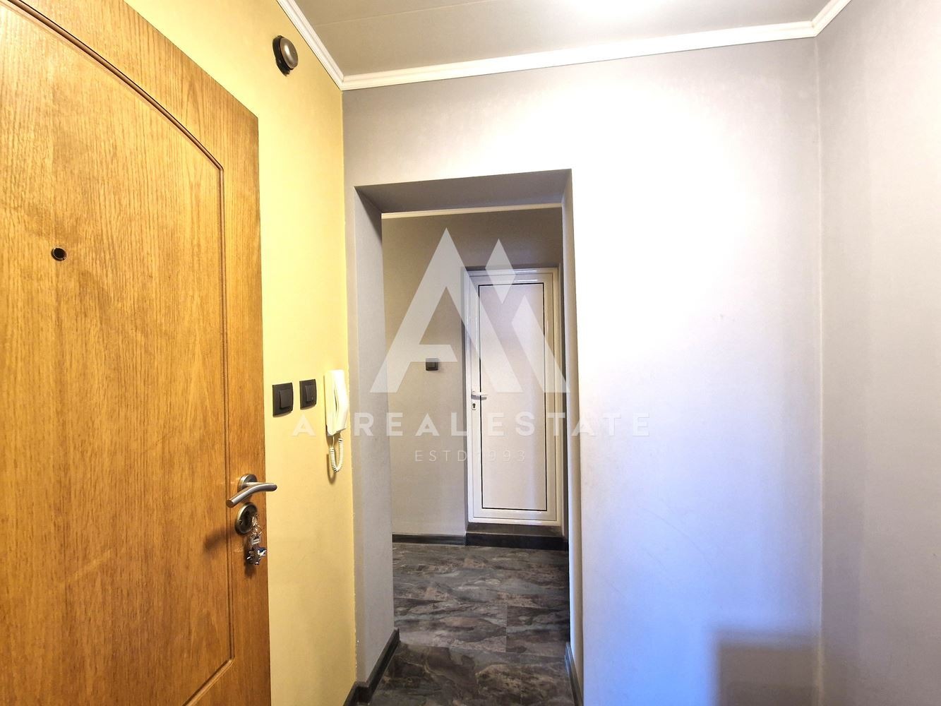 Продава 3-СТАЕН, гр. Плевен, Сторгозия, снимка 17 - Апартаменти - 56080427