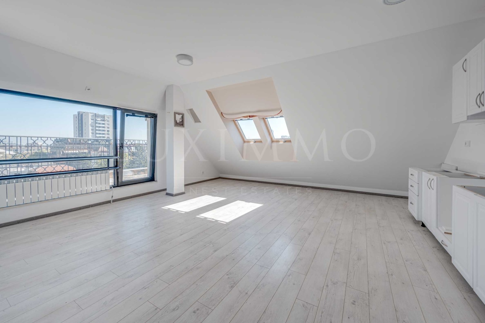 Продава МЕЗОНЕТ, гр. София, Изток, снимка 2 - Апартаменти - 51818622