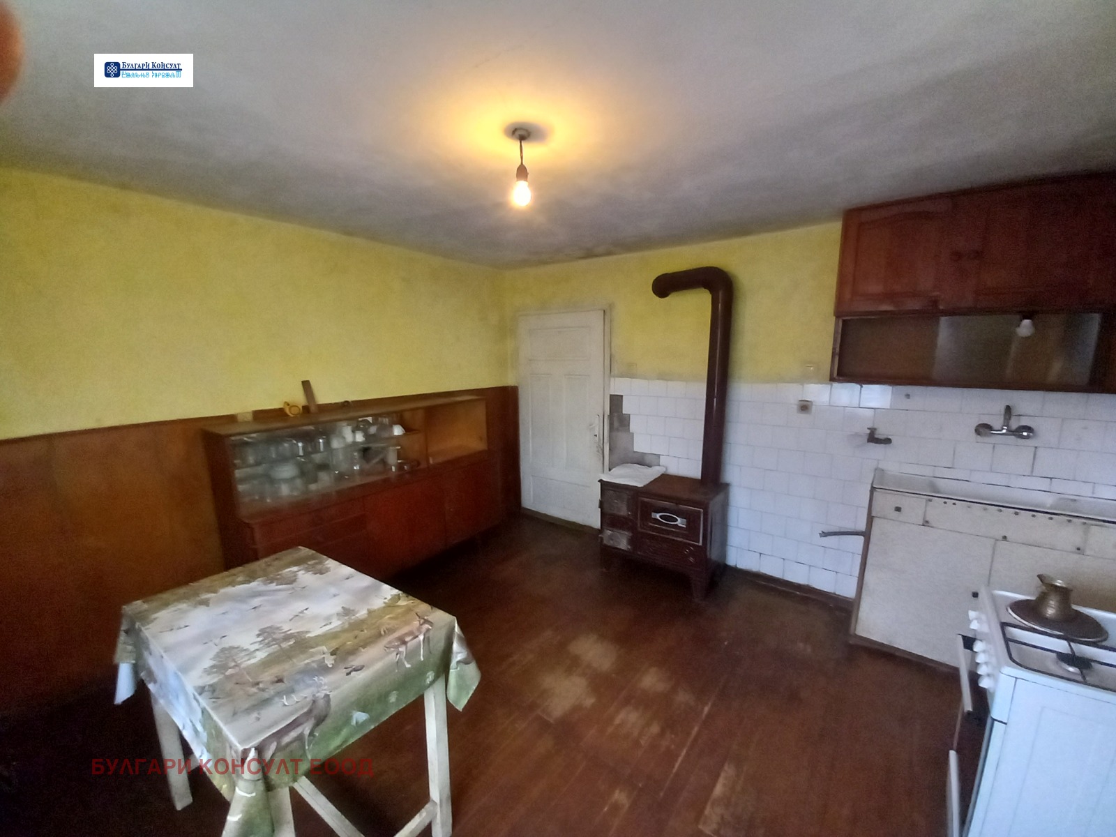 Продава ЕТАЖ ОТ КЪЩА, гр. Кюстендил, Ильо войвода, снимка 10 - Етаж от къща - 54144967