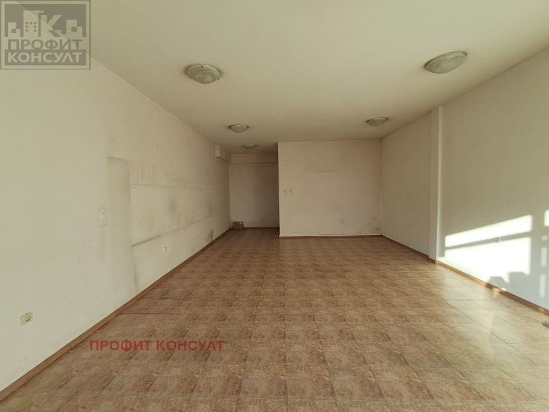 Продава МАГАЗИН в град Велико Търново, Акация - 57 кв.м / 150 000 € » 293 374.50 лв., ПРОФИТ КОНСУЛТ